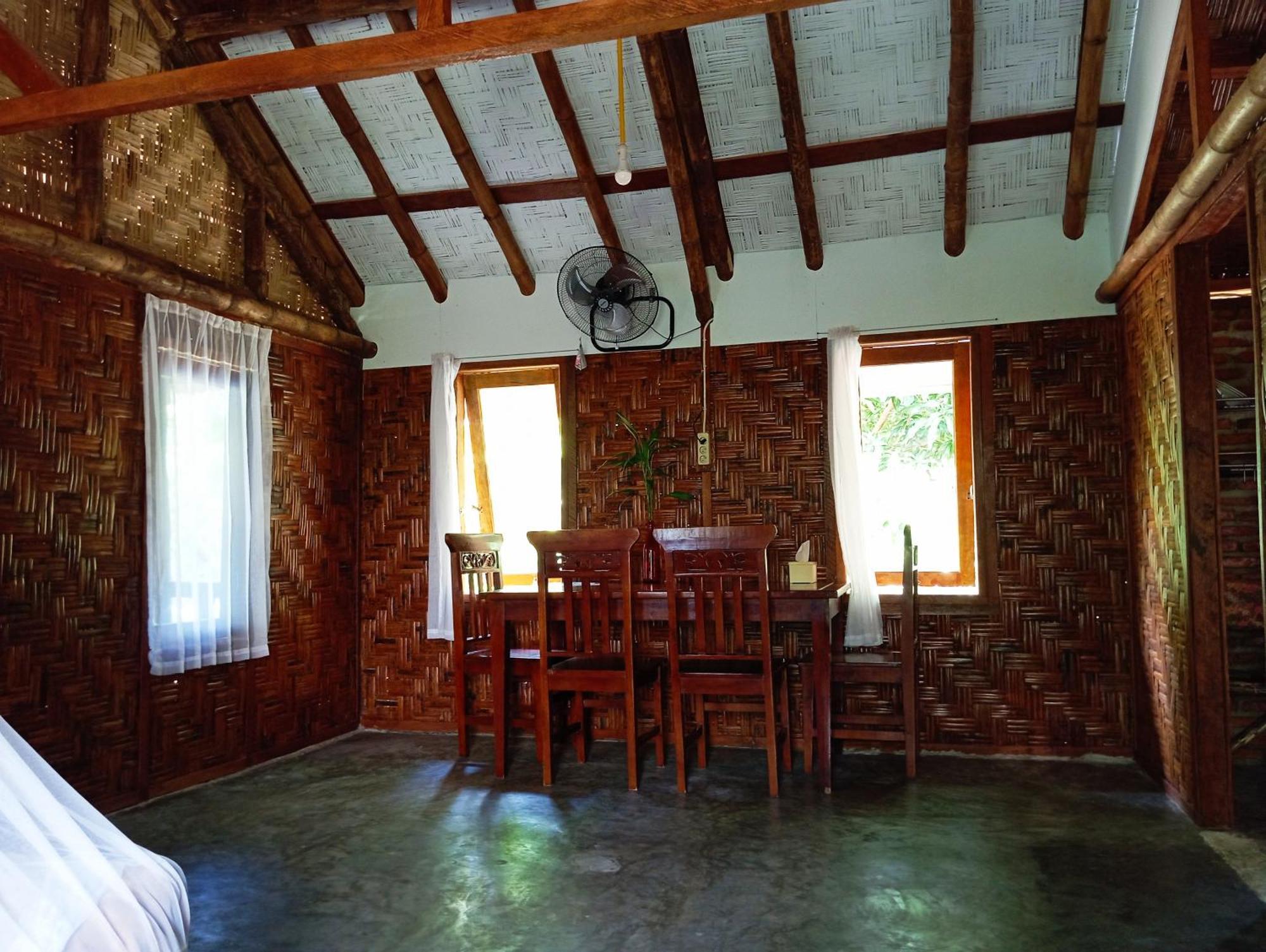 Magpie Homestay & Jungle Trekking Especially For Guest Trekking With Us Bukit Lawang Kültér fotó